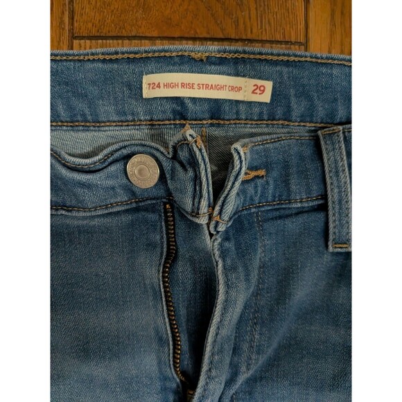 Levi's 724 Women's High Rise Straight Crop Blue Denim Jeans, Size 29 Medium Wash - Picture 2 of 3